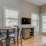 Rare- Downtown 2 Bedroom! Family Friendly!