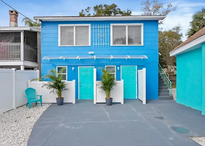Brew You Bungalow - Cozy Oasis With Fire Pit