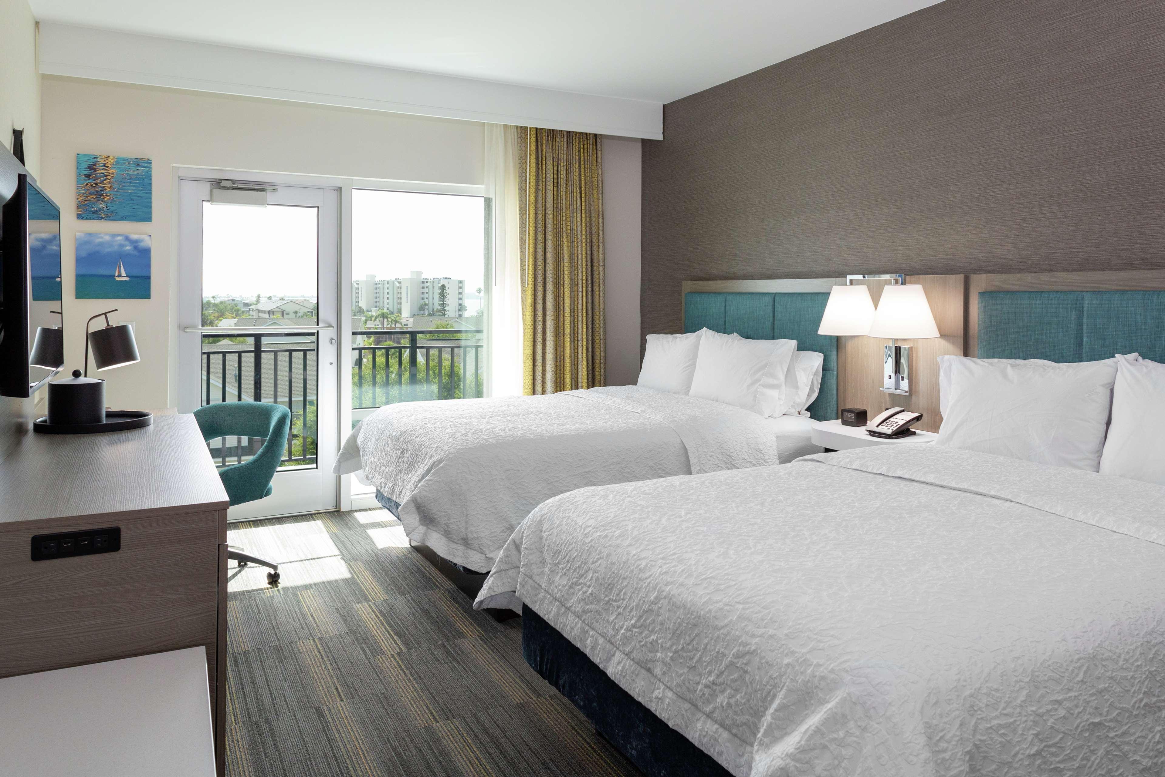 Hampton Dunedin, Fl Hotel