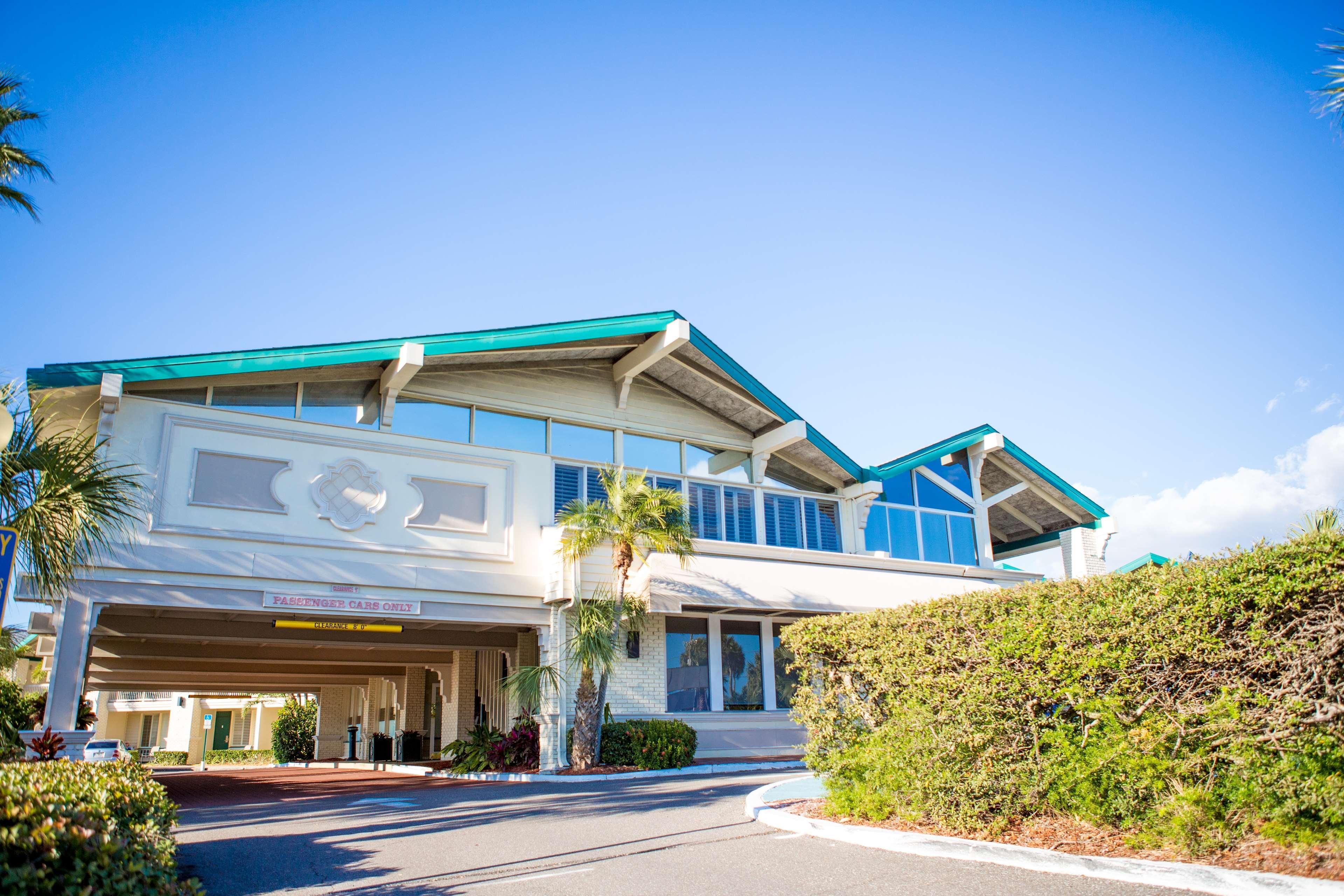 Hotel Western Yacht Harbor
