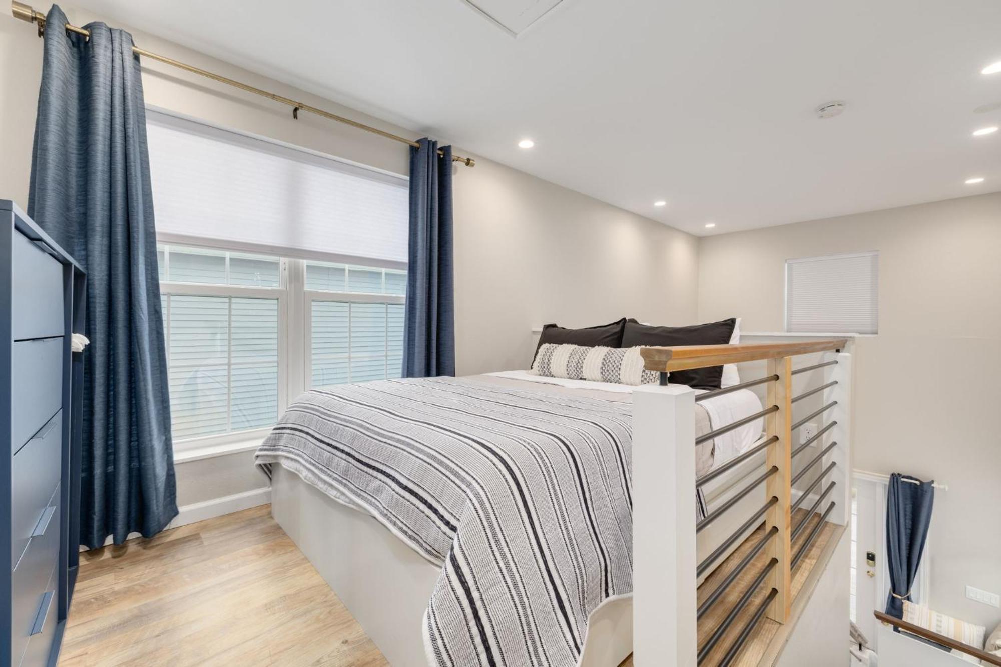Holiday home Shelly - Cozy 1 Bedroom Tiny With Pool