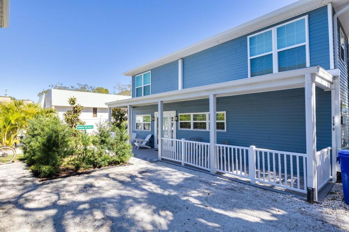 719 Douglas Avenue, Unit D 