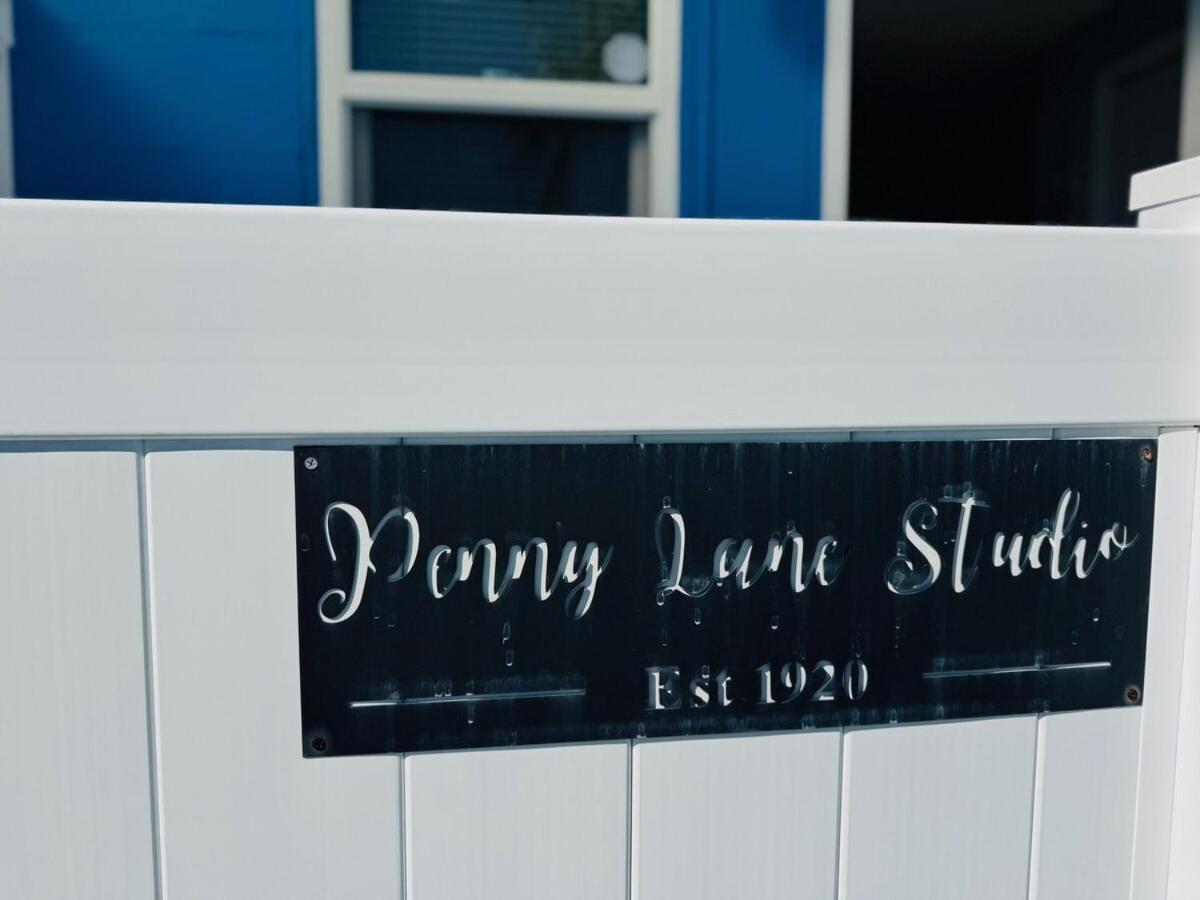 Penny Lane - Cozy Oasis With Fire Pit Holiday home Dunedin