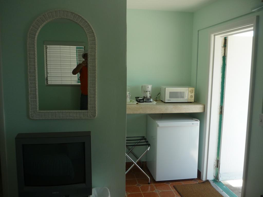 Motel Palm Court 3*