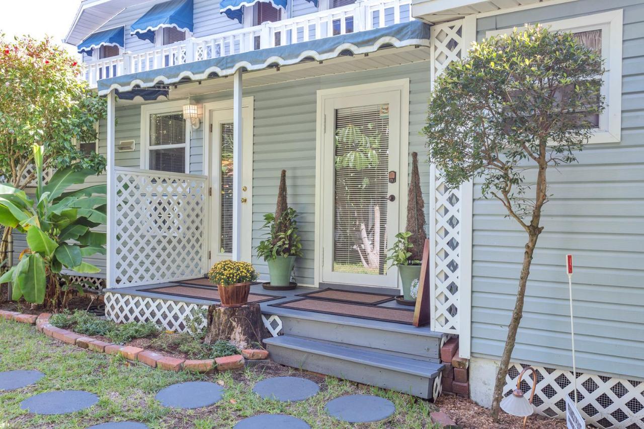 Meranova Guest Bed & Breakfast
