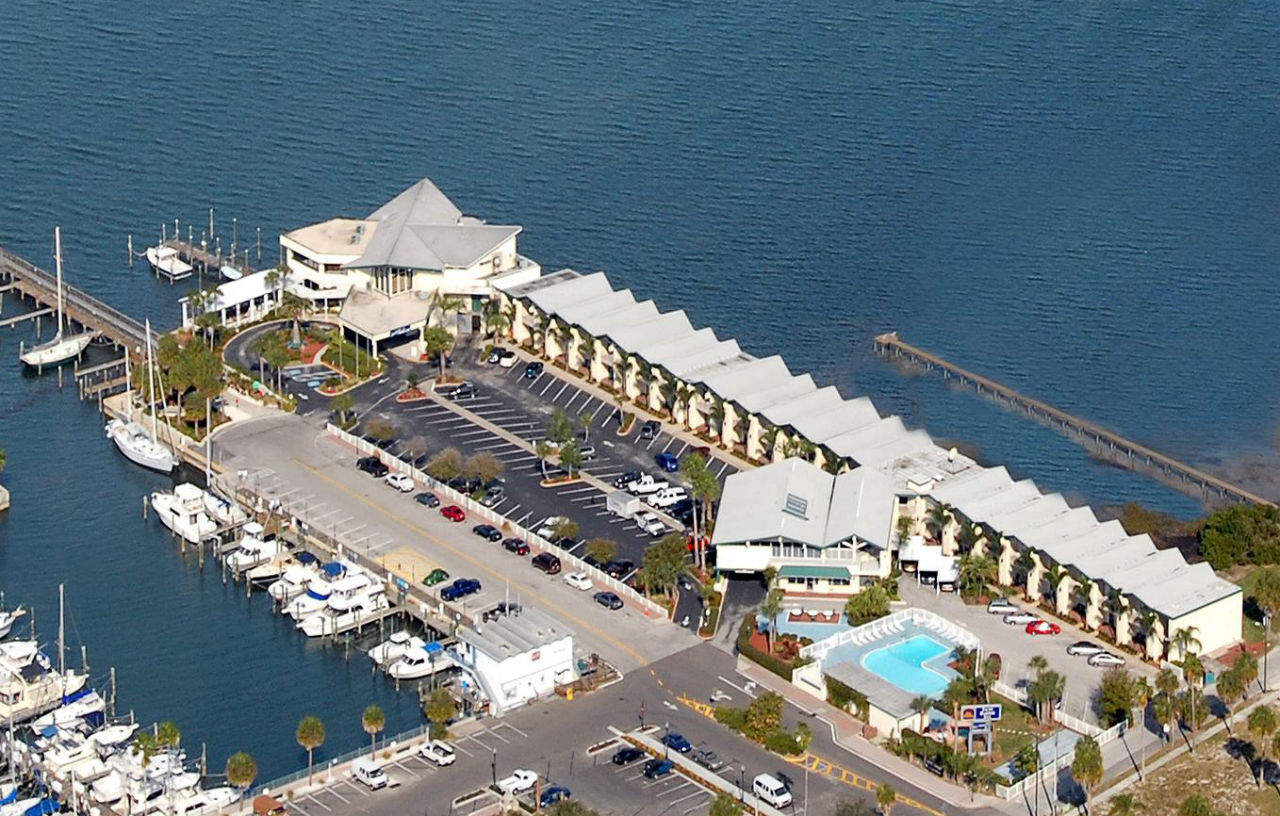 Hotel Western Yacht Harbor