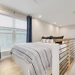 Shelly - Cozy 1 Bedroom Tiny Home With Pool