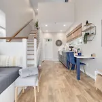 Shelly - Cozy 1 Bedroom Tiny Home With Pool
