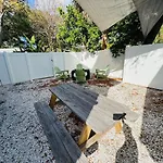 Brew You Bungalow - Cozy Oasis With Fire Pit