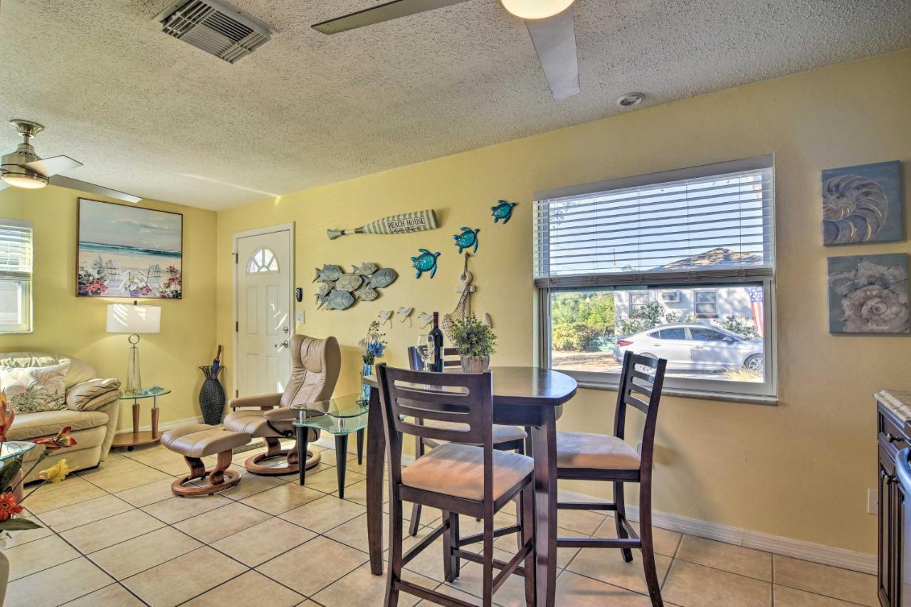 Comfy Escape 1 Block To Main Street! Holiday home Dunedin