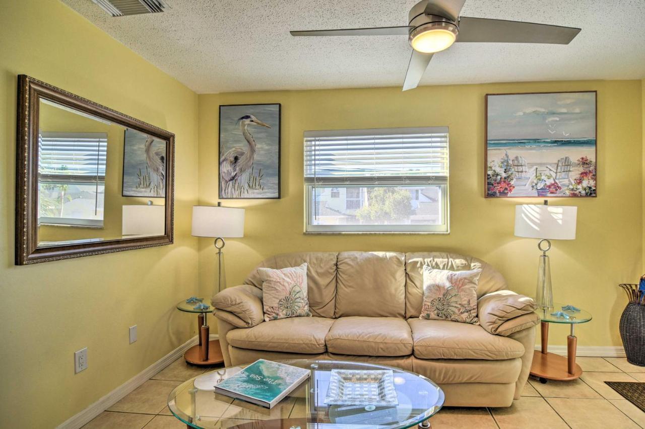 Comfy Escape 1 Block To Main Street! Holiday home Dunedin