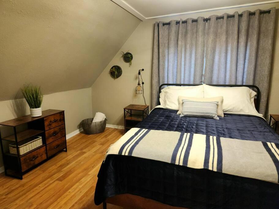 The Nest Downtown No Kids, No Pets Apartment