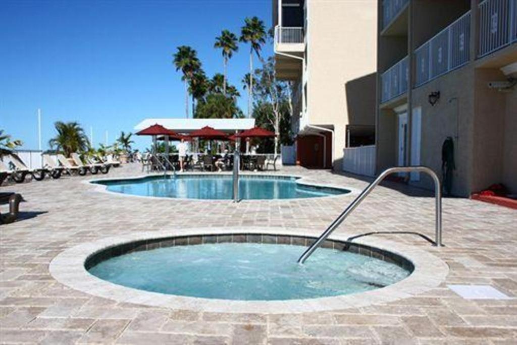Resort Beso Del Sol