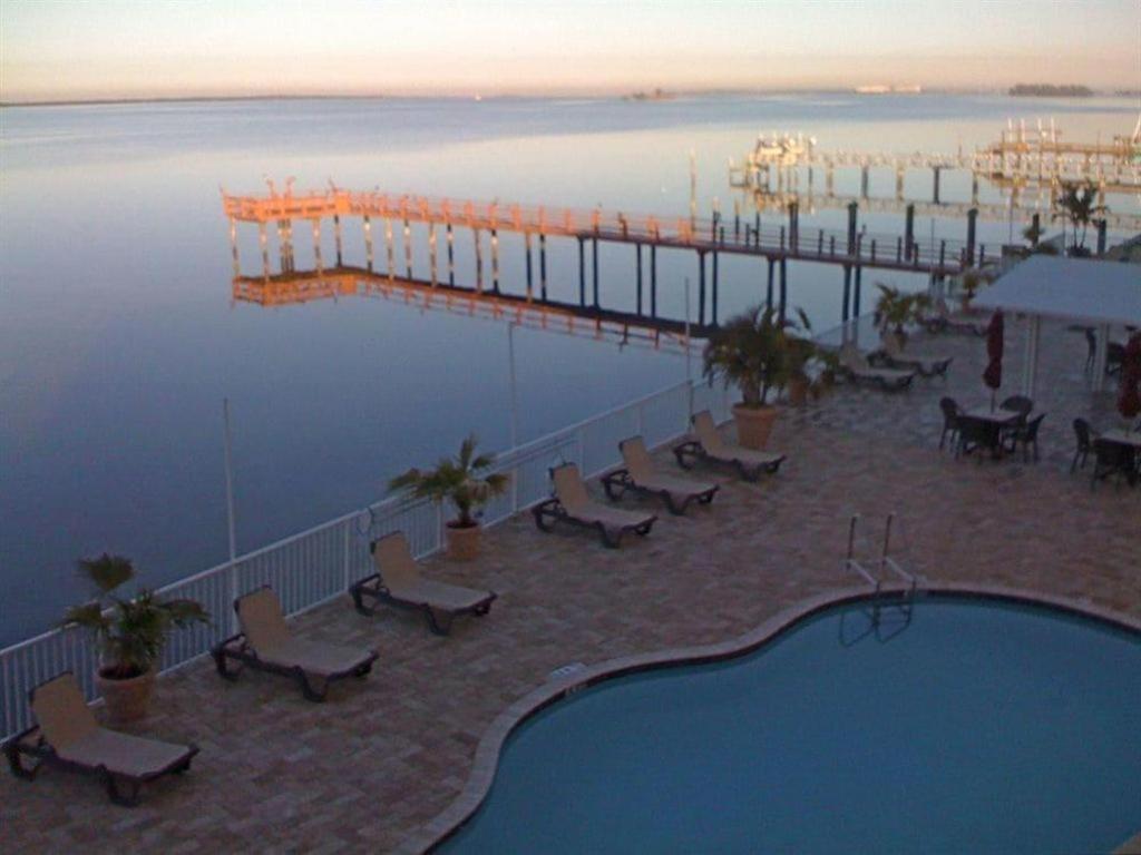 Beso Del Sol Resort Dunedin