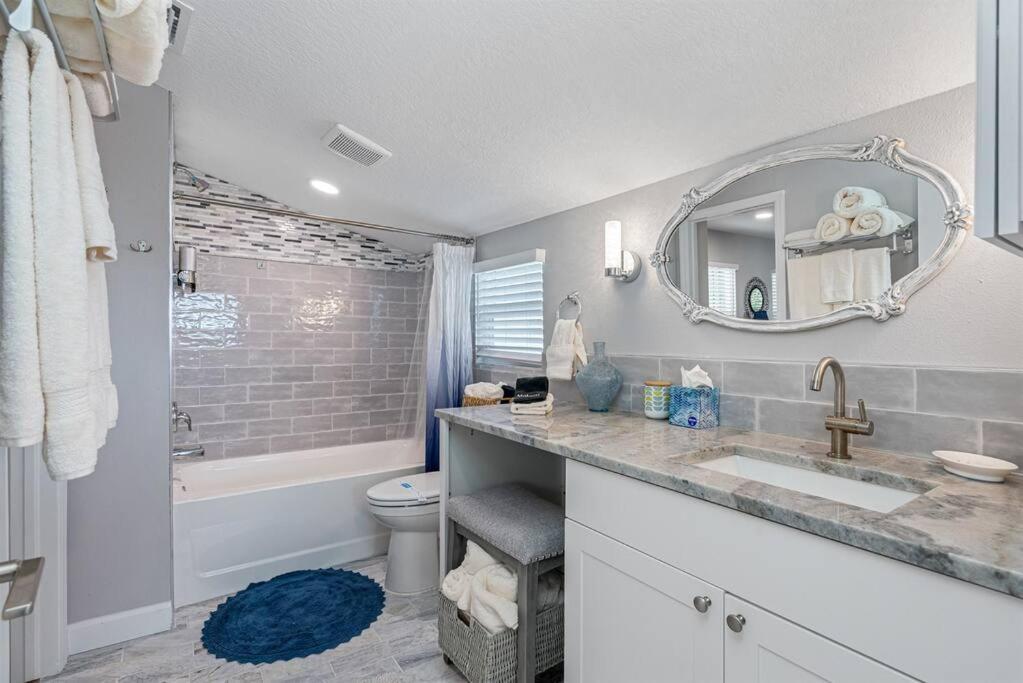Downtown Gem, Fully Renovated #4