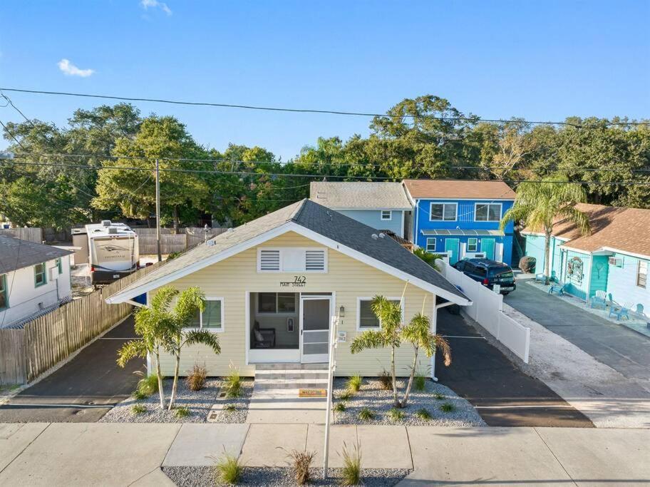 Apartment Welcome To Cozy Coastal Of #1