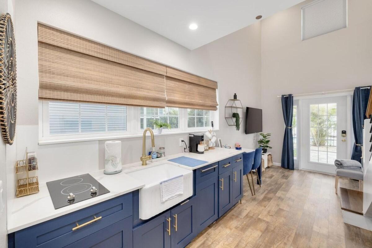 719 Douglas Avenue, Unit C 