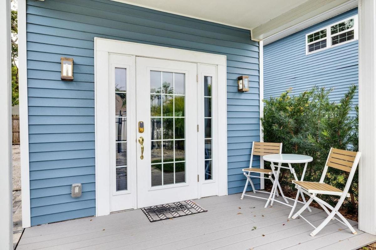 Holiday home Little Blue Hideaway 