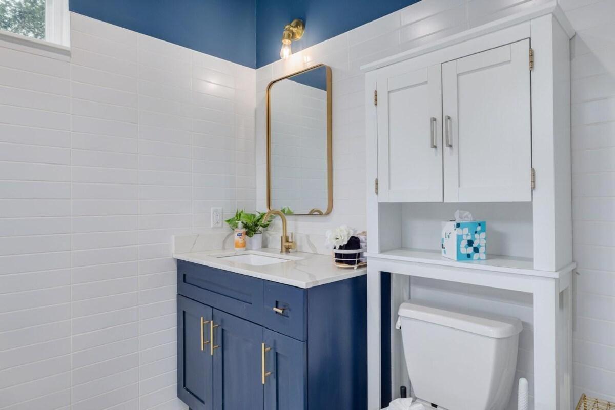 719 Douglas Avenue, Unit D 