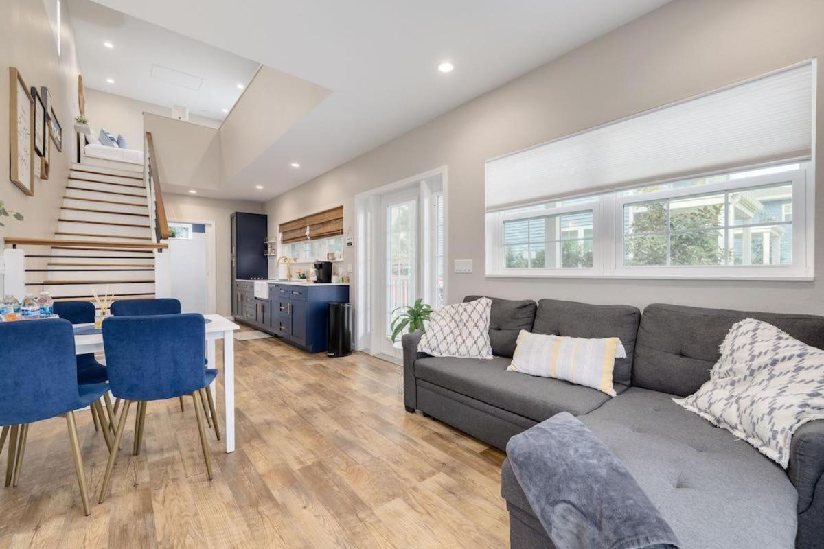 719 Douglas Avenue, Unit D 