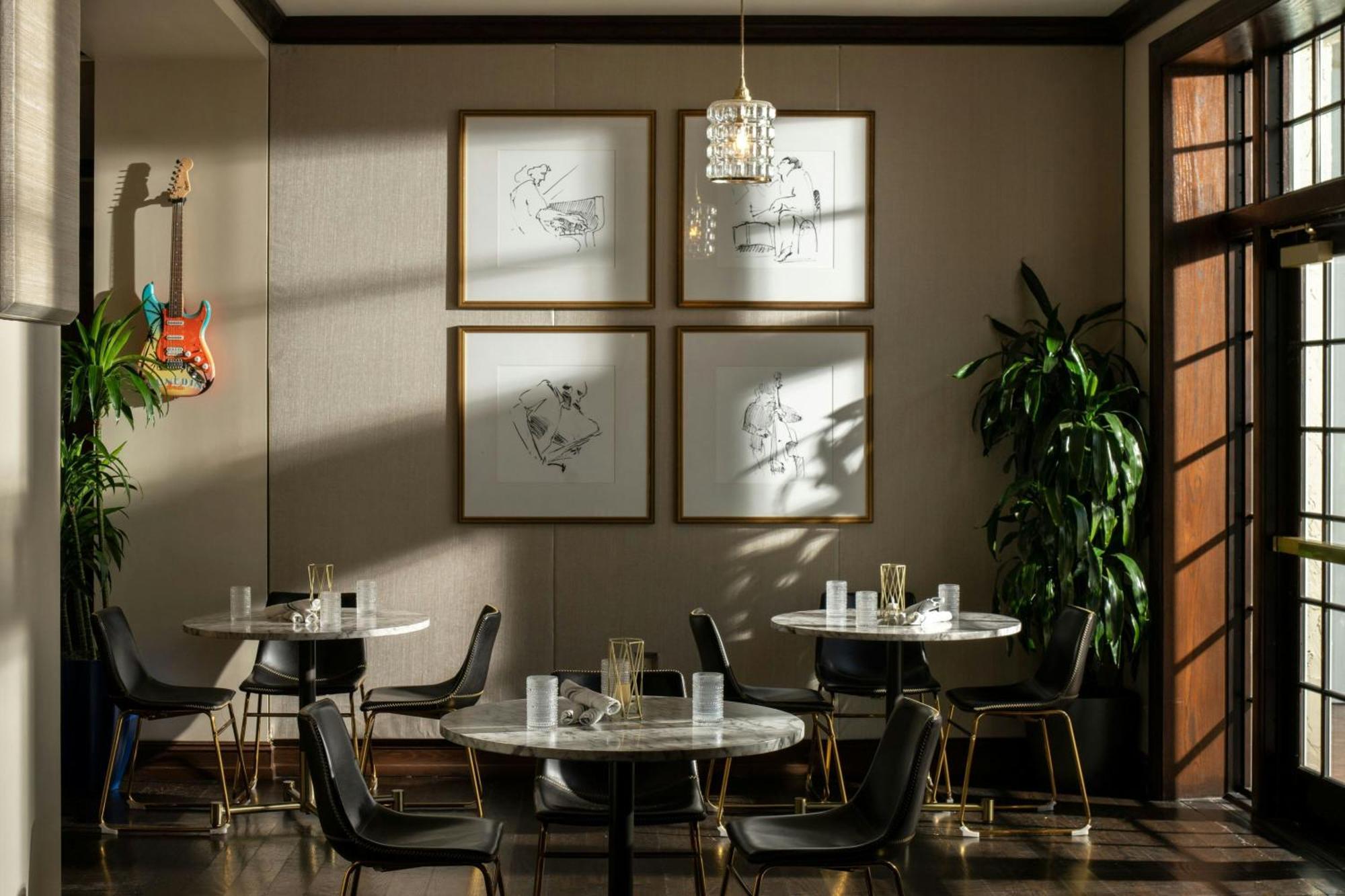 Fenway Hotel, Autograph Collection Hotel