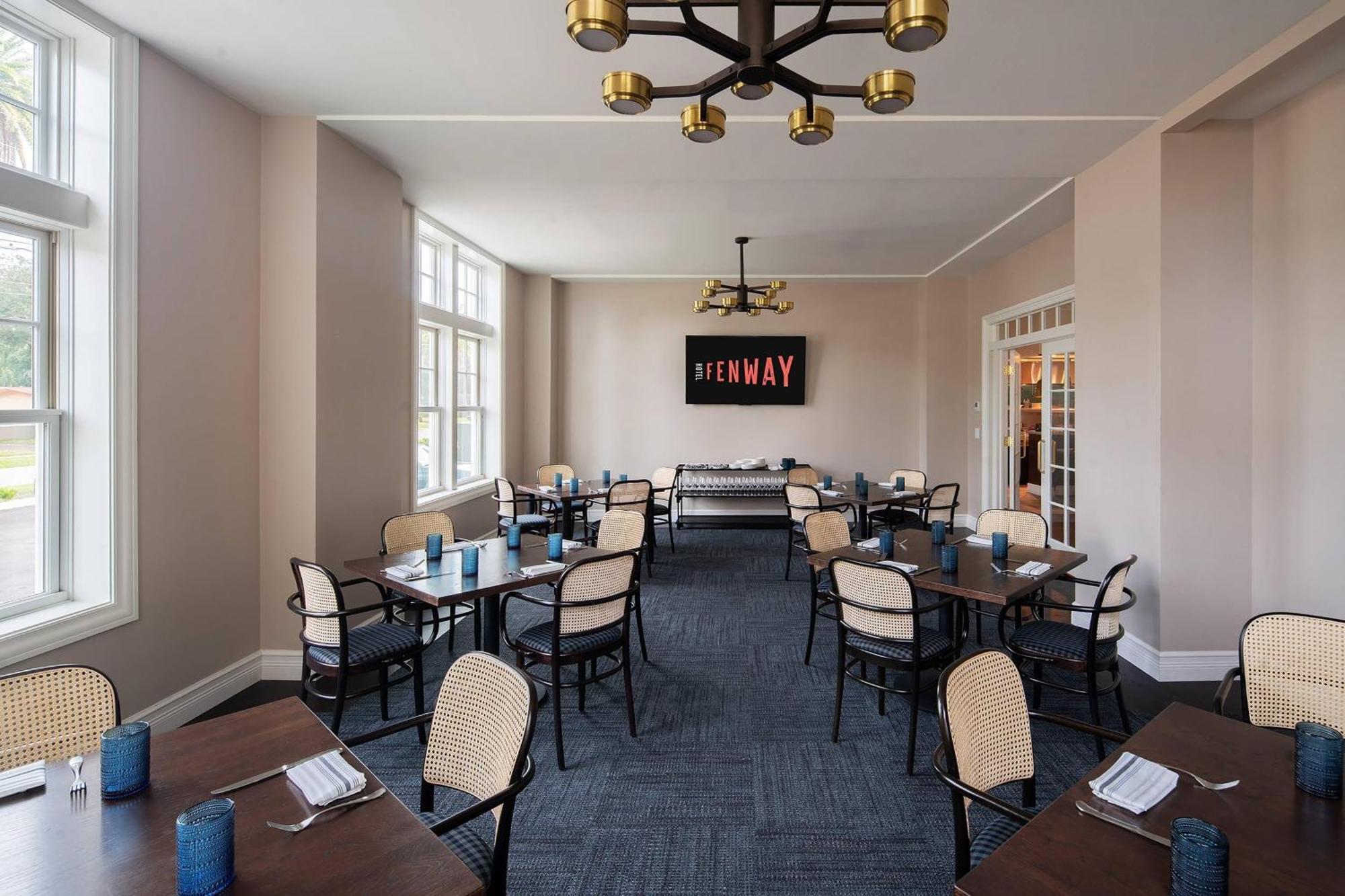 Fenway Hotel, Autograph Collection