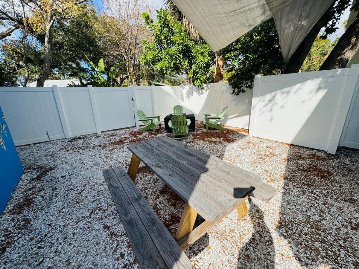 Brew - Cozy Oasis With Fire Pit Holiday home *