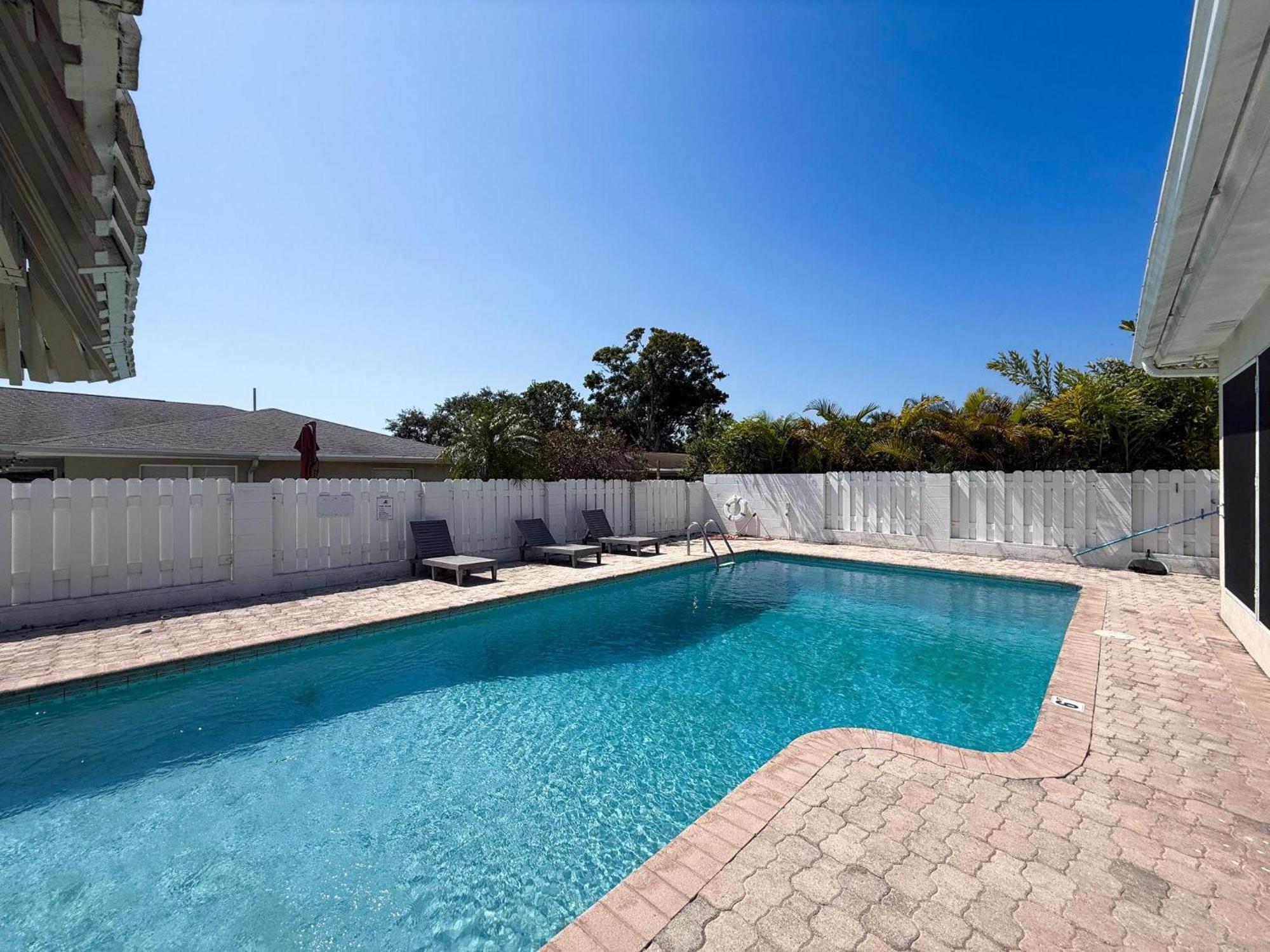 2631 Cedarglen Drive *