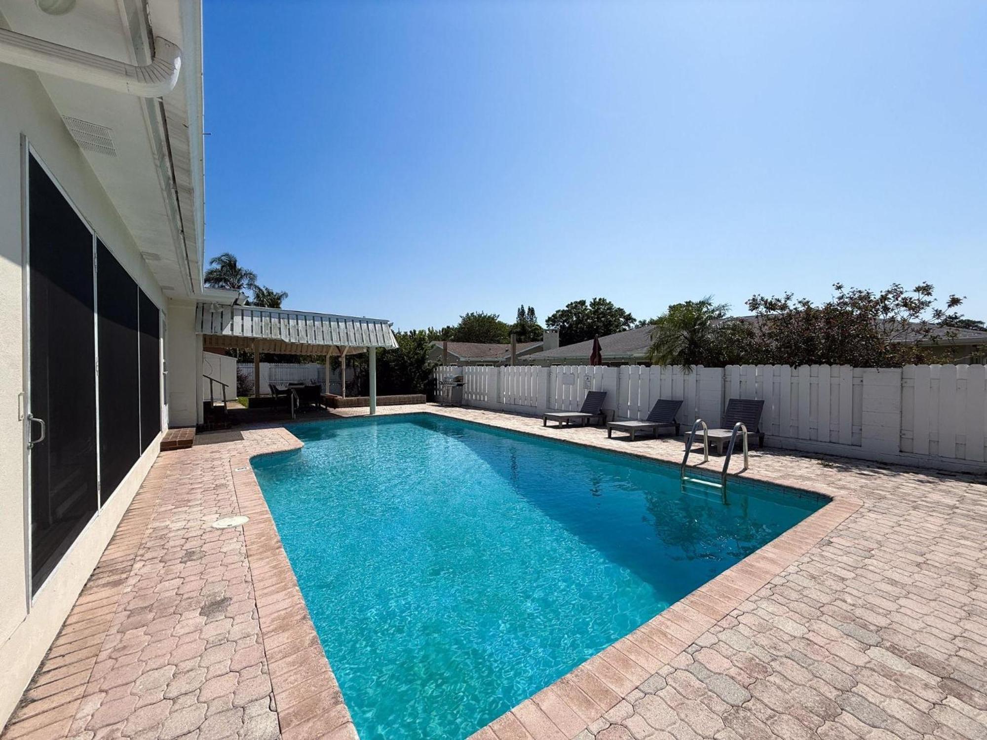 2631 Cedarglen Drive Holiday home *