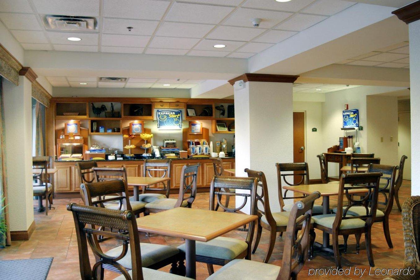 Hotel Express & Clearwater North/dunedin 2*