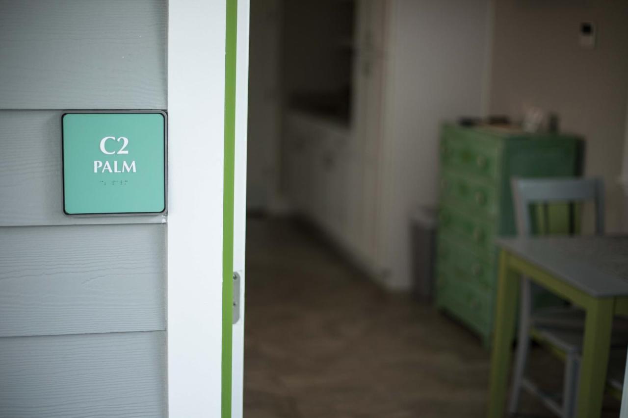 Bed & Breakfast Sunny Side Cottages 3*